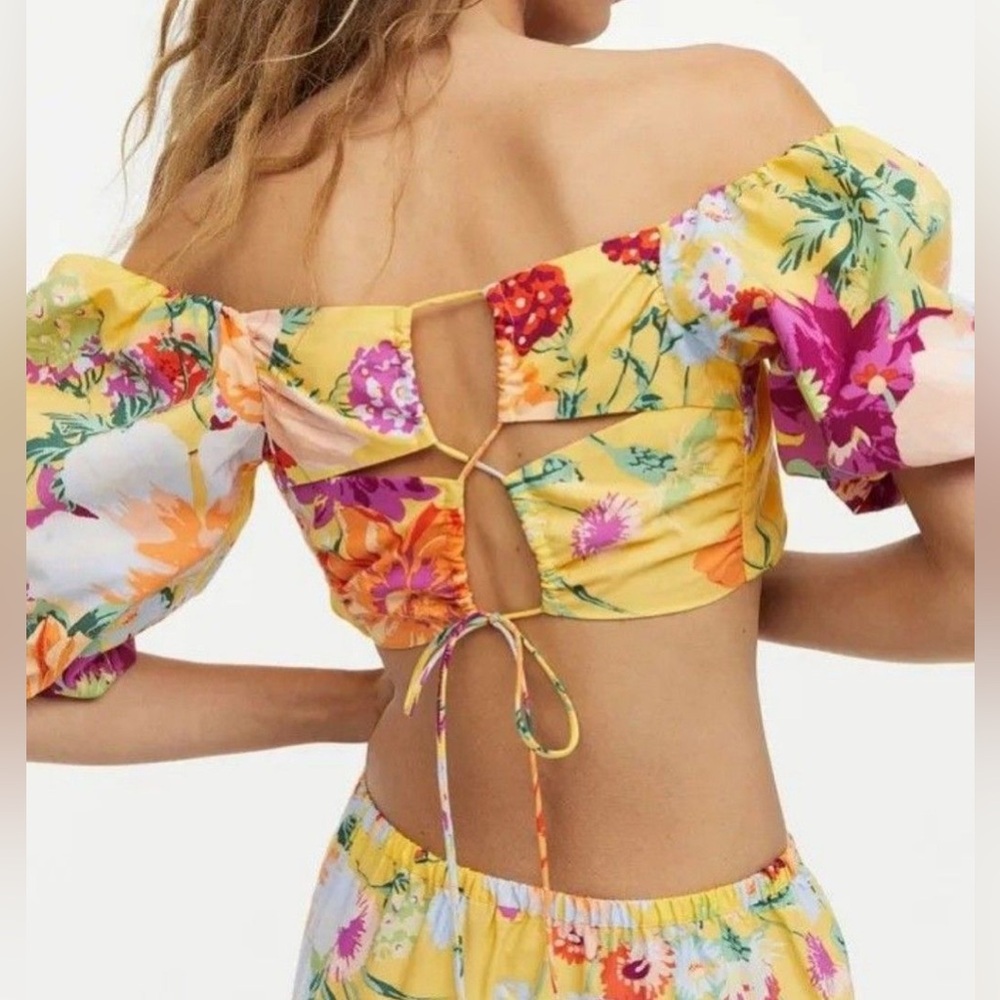 H&M Off The Shoulder Floral Crop Top, Size Medium
